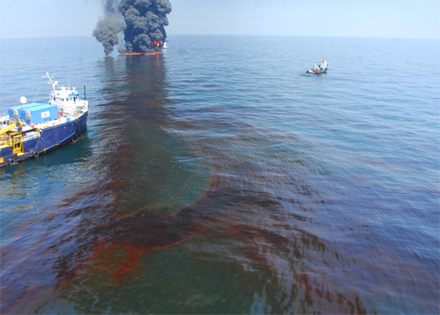 Bp Grossly Negligent In Deepwater Horizon Spill One Dead